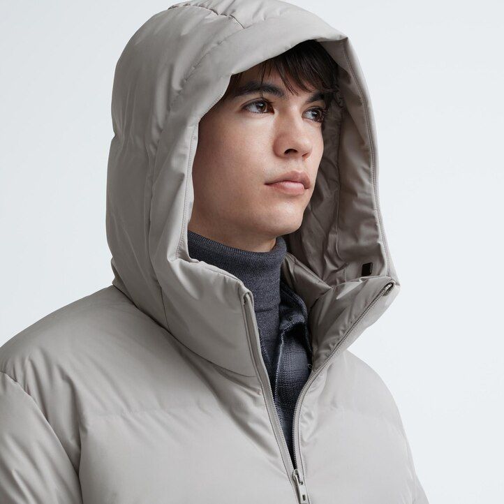 hellgraue nahtlose 3d-daunenjacken von uniqlo für herren