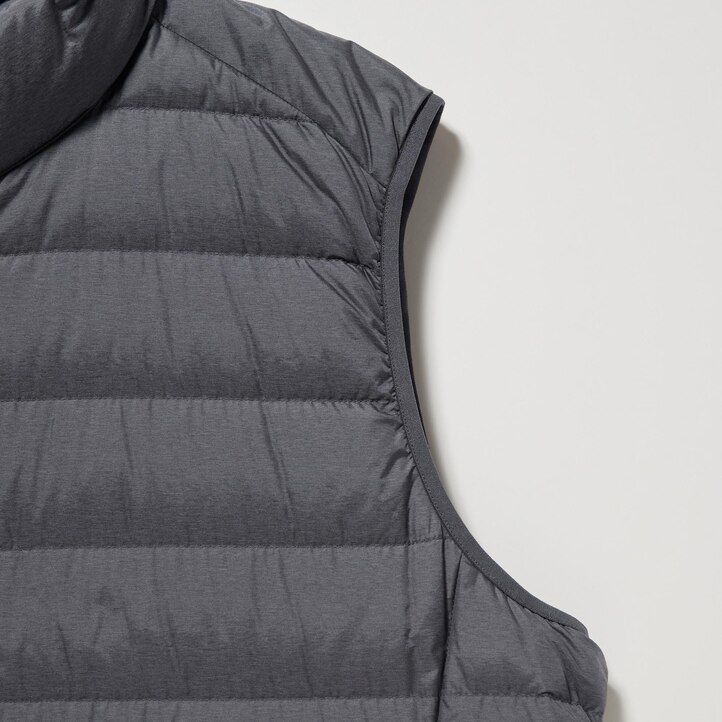 uniqlo ultraleichte daunensteppjacke für herren olivgrün
