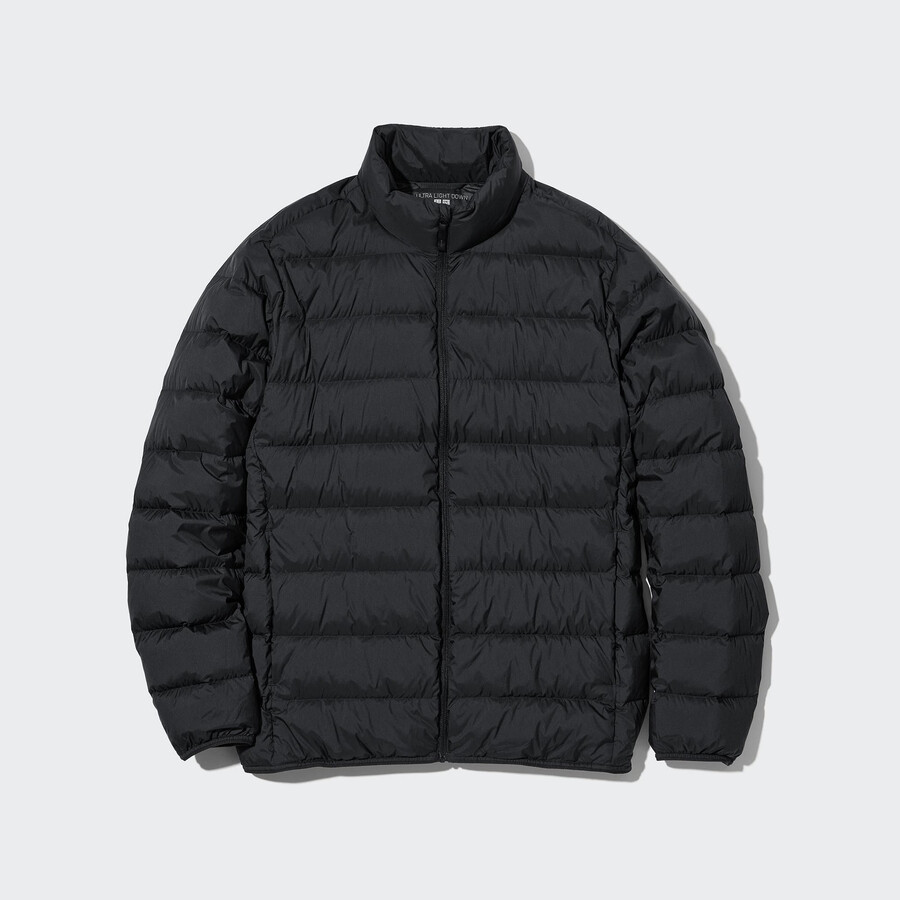 schwarze uniqlo ultra light daunenjacke mit 3d-schnitt für herren
