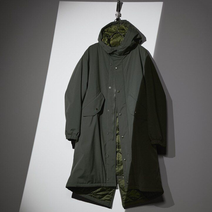 dunkelgraue uniqlo heattech warmwattierte herrenjacken