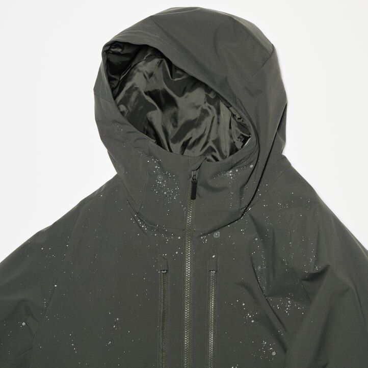 braune uniqlo hybrid-daunenjacken für herren mit 3d-schnitt