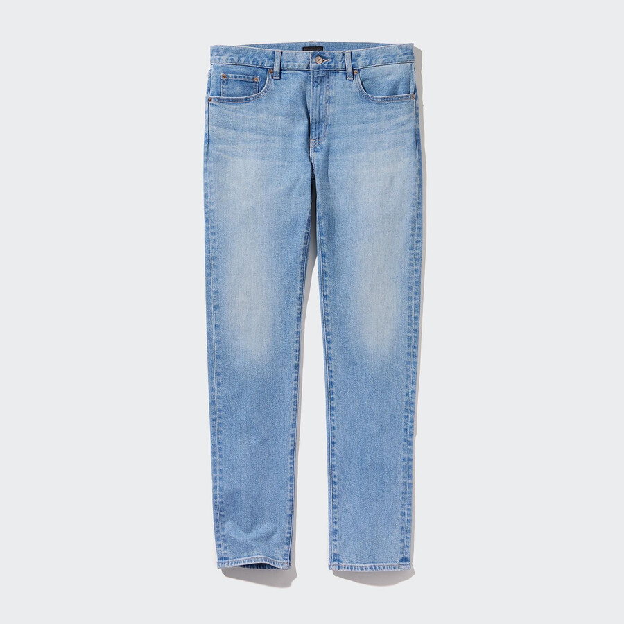 blaue uniqlo herren-jeans in slim fit