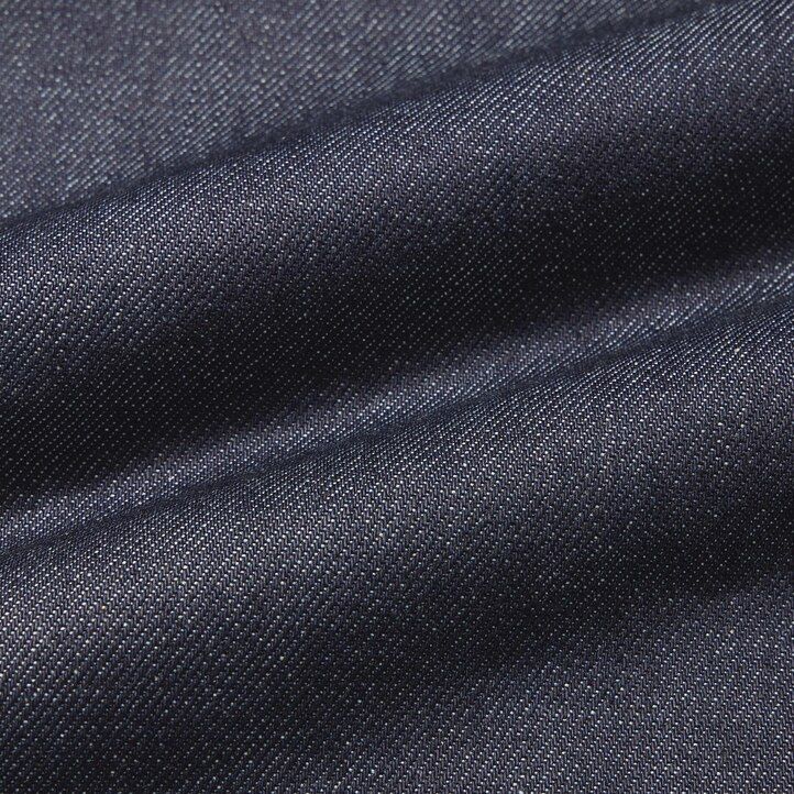 uniqlo selvedge stretch slim fit herrenjeans in marineblau