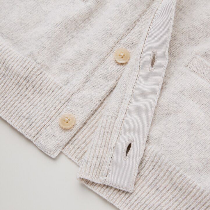 uniqlo premium lammwolle v-ausschnitt pullover für herren marineblau saison 2021