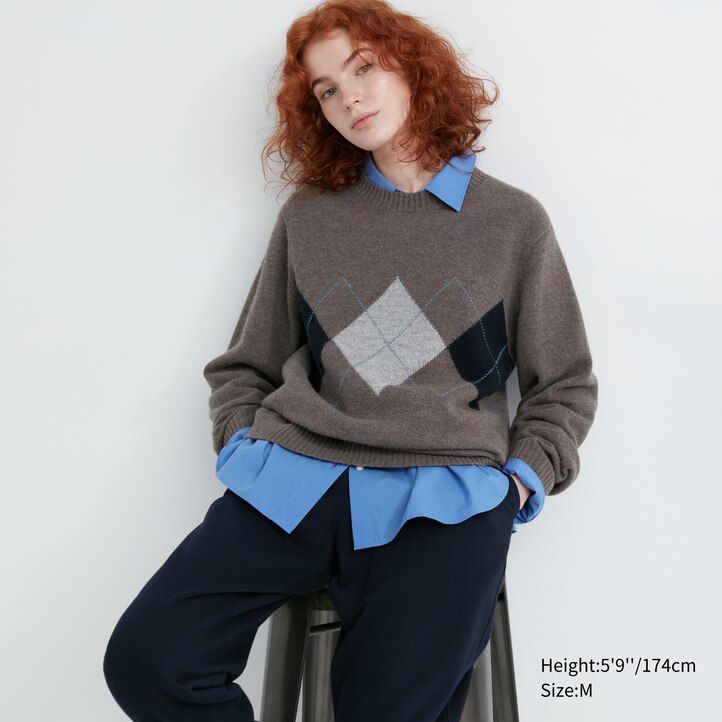 uniqlo premium herrenpullover aus lammwolle mit argyle-muster und rundhalsausschnitt in marineblau