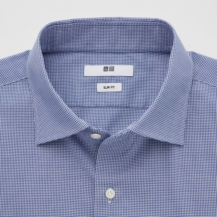 blaues uniqlo easyre stretch slim fit herrenhemd mit karomuster und halboffenem kragen