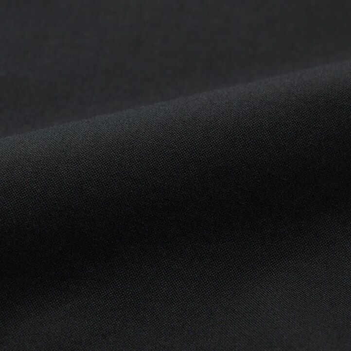uniqlo herren-super-bügelfreies slim-fit-t-shirt mit normalem kragen weiß