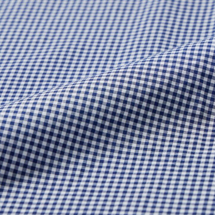 blaue uniqlo herrenhemden aus extrafeinem baumwoll-broadcloth mit normaler passform kariertem kragen und knopfleiste
