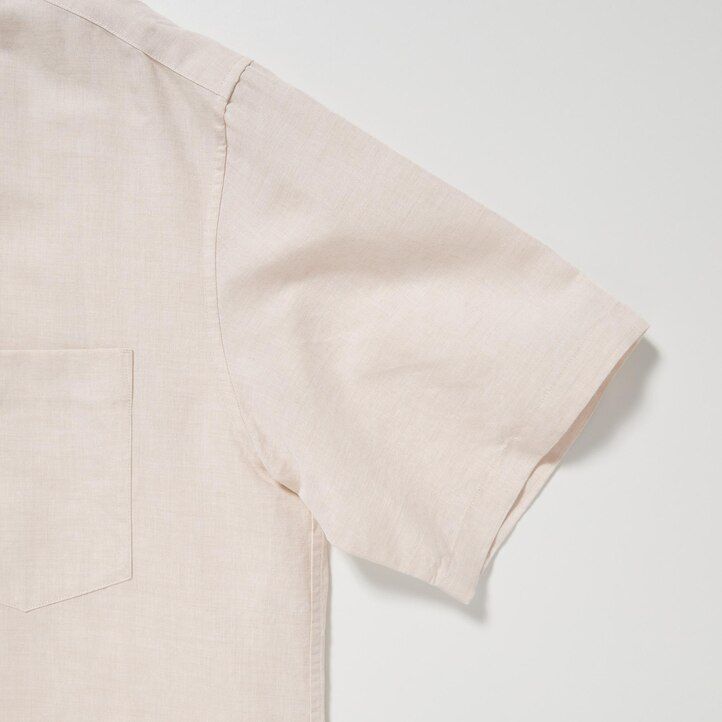 beige uniqlo herrenhemden aus leinenmischung mit Ärmeln und offenem kragen