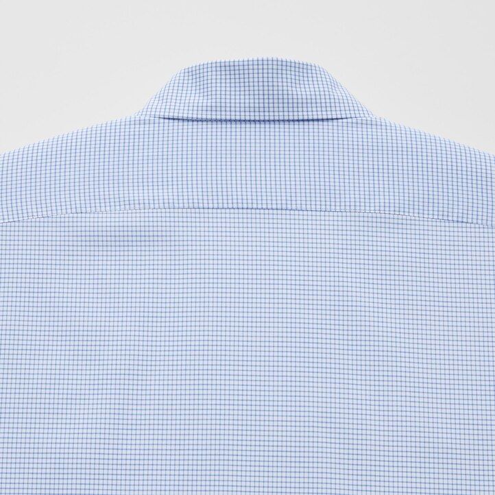 blaue uniqlo easyre stretch slim fit herrenhemden mit karomuster und halboffenem kragen