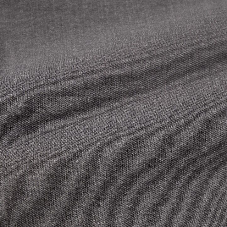 dunkelgraue herrenanzüge von uniqlo airsense ultra light in wolloptik