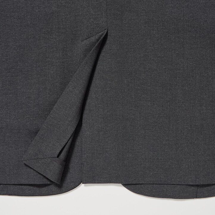 dunkelgraue herrenanzüge von uniqlo airsense ultra light in wolloptik