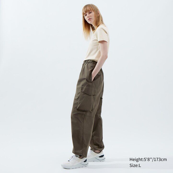 uniqlo wide fit parachutergo herrenhose olivgrün