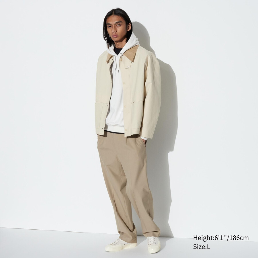 uniqlo herrenhose mit bundfalten und weitem bein beige