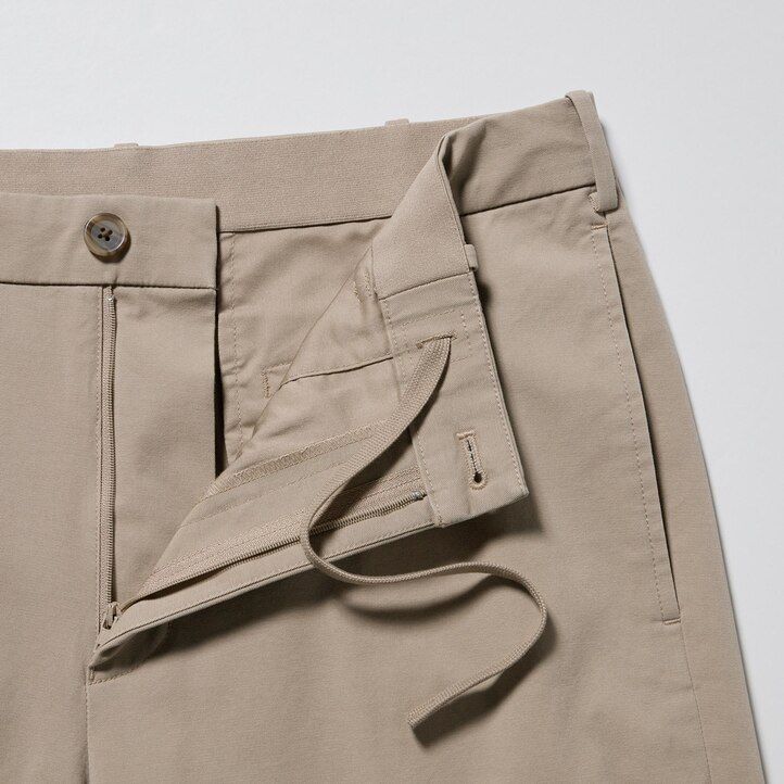 uniqlo smart cotton herrenhose in olivgrün knöchellang