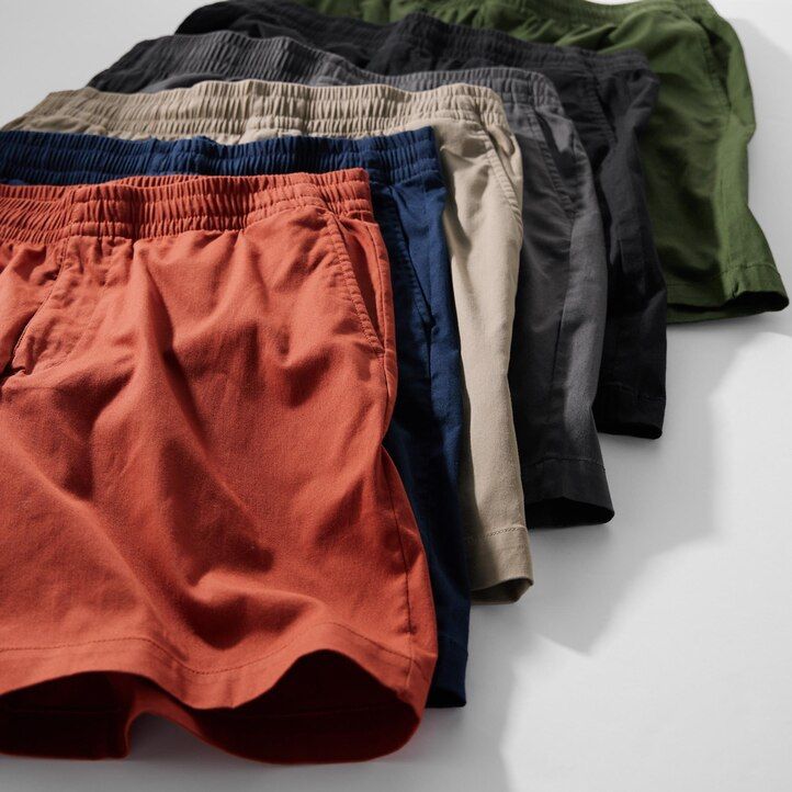 dunkelgraue uniqlo dry stretch easys herrenhose