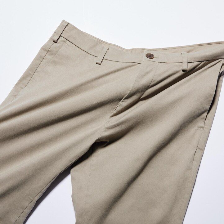 uniqlo herren-chinos in marineblau schmale passform
