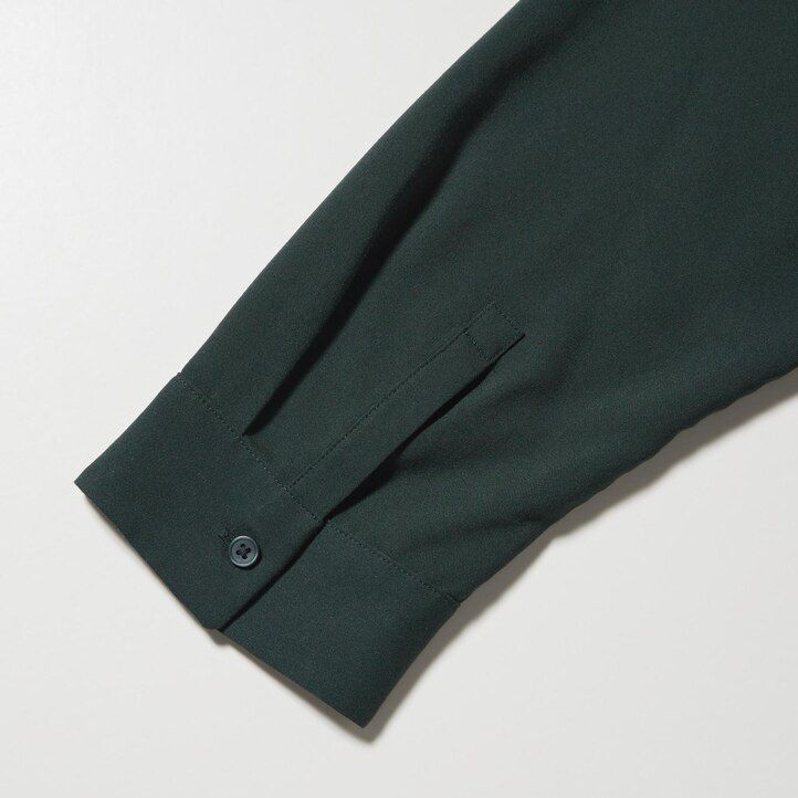 weiße uniqlo damenbluse aus viskose mit skipperkragen und 34 Ärmeln.
