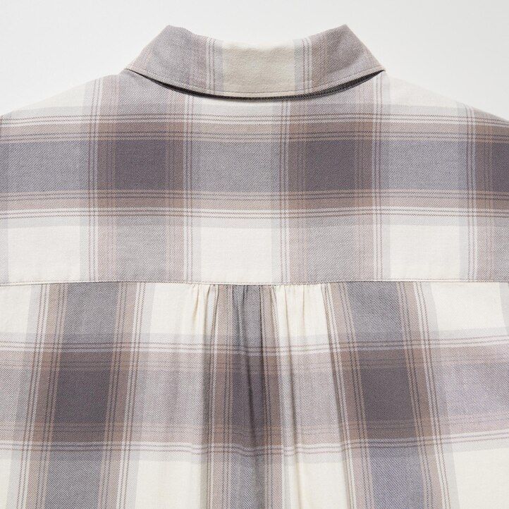 uniqlo damenbluse mit karomuster Ärmeln und weichem gebürstetem stoff grau