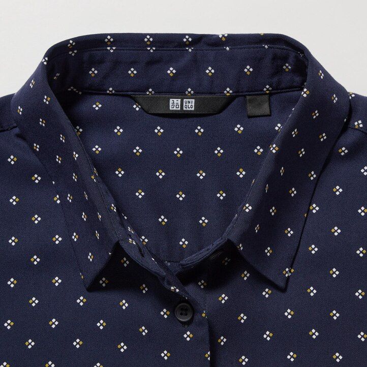 marineblaue uniqlo damenbluse aus viskose mit print und Ärmeln