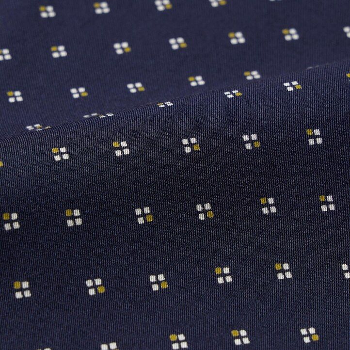 marineblaue uniqlo damenbluse aus viskose mit print und Ärmeln