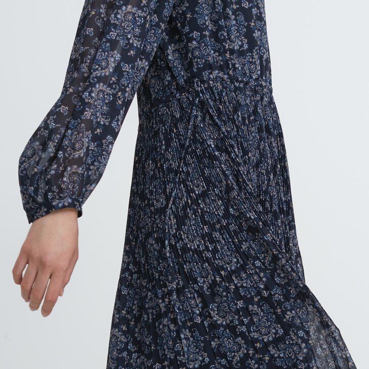 uniqlo damen chiffonkleid mit falten print und Ärmeln weiß