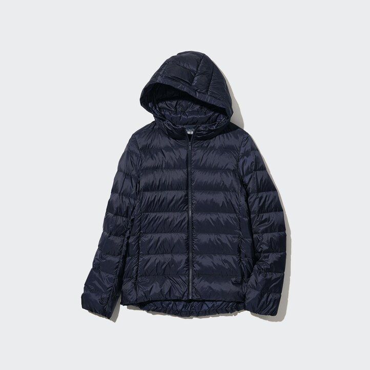 uniqlo ultraleichte daunenjacken für damen in marineblau