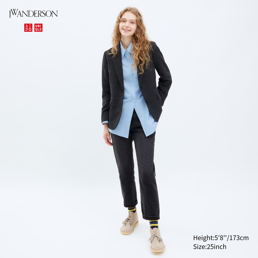 dunkelgraue uniqlo damen-jeans schmal geschnitten gerades bein