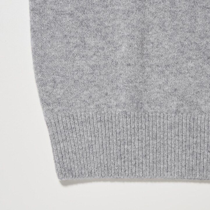 grüner uniqlo damen-pullover aus premium-lammwolle mit rundhalsausschnitt
