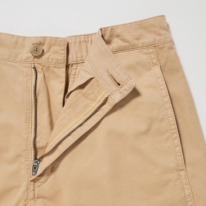 weiße uniqlo chinos damenshorts
