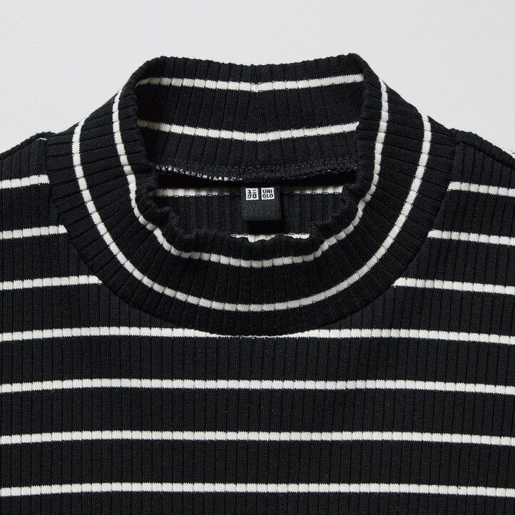 schwarze uniqlo damen-t-shirts mit rippstrick streifen und hohem kragen sowie langen Ärmeln