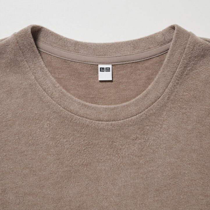 grüne uniqlo heattech fleece-thermo-t-shirts für damen mit rundhalsausschnitt und Ärmeln