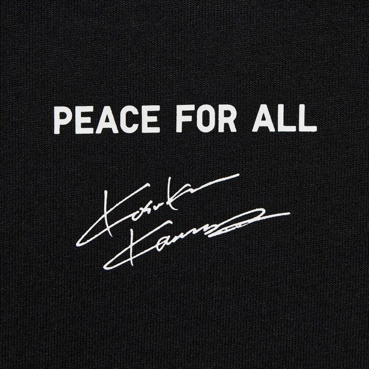 schwarze uniqlo peace for all grafik kosuke kawamura damen-t-shirts