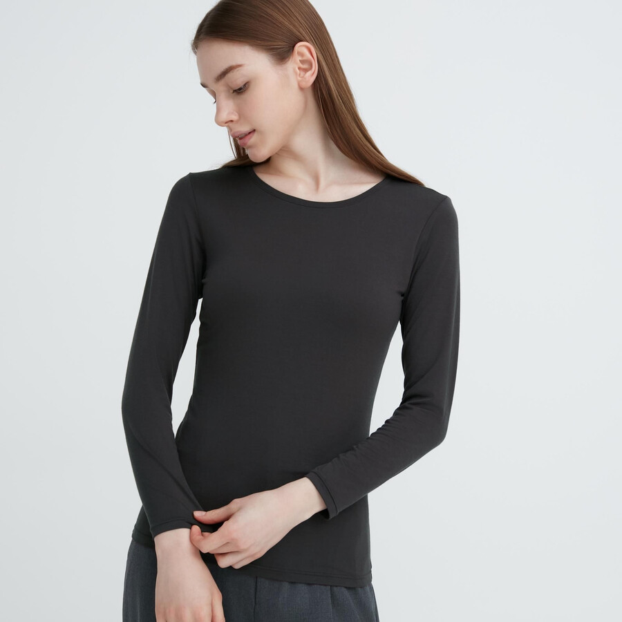 dunkelgraue uniqlo heattech damen-thermo-t-shirts mit rundhalsausschnitt und Ärmeln