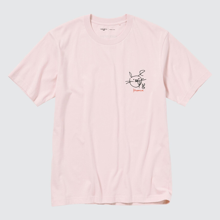 pinkfarbene uniqlo peace for all grafik-t-shirts für damen mit haruka ayase motiv
