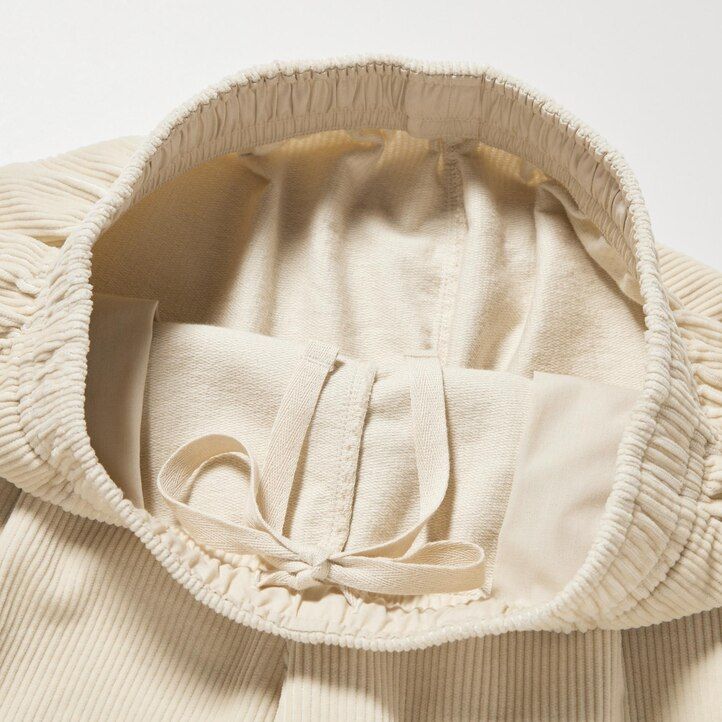 braune uniqlo cord-damenoberteile in lockerer passform und knöchellänge
